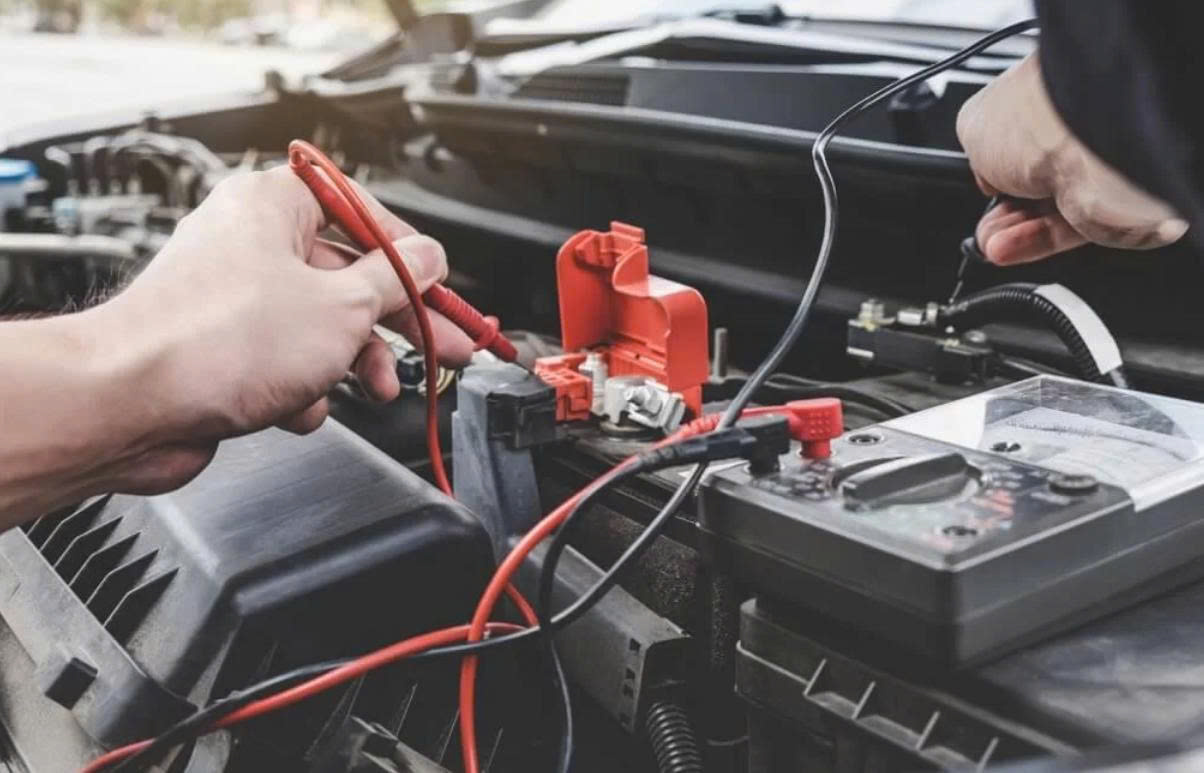 Cẩm nang hướng dẫn vận hành xe điện và bảo dưỡng xe điện chuyên dụng chuẩn kỹ thuật. Giúp kéo dài tuổi thọ pin, tối ưu chi phí cho resort, sân golf. Đọc ngay!